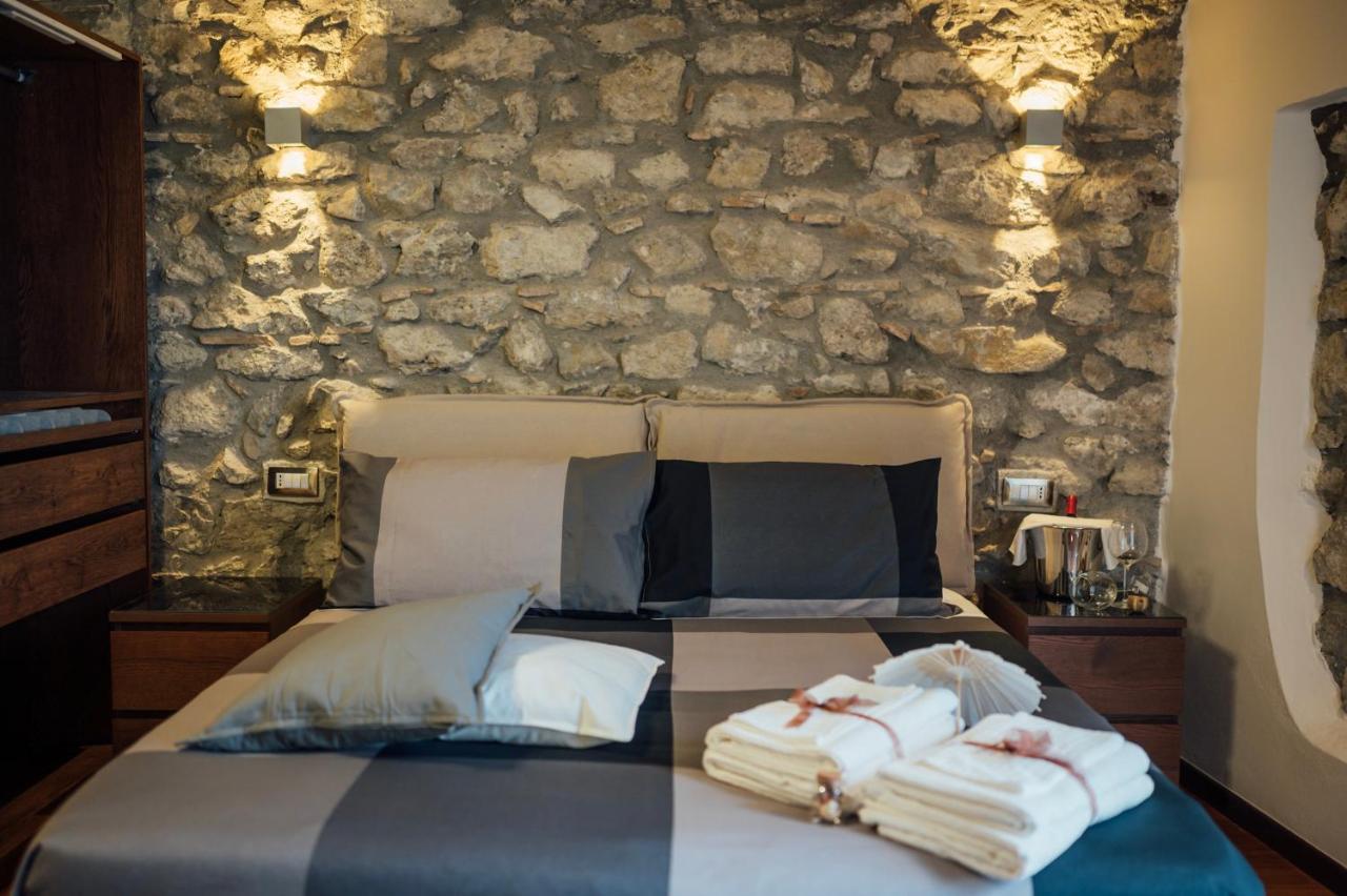 Vicolo72 Hotel Calitri Ngoại thất bức ảnh