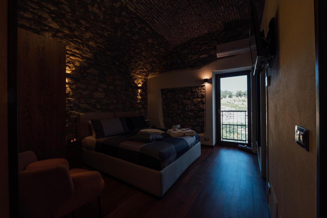 Vicolo72 Hotel Calitri Ngoại thất bức ảnh