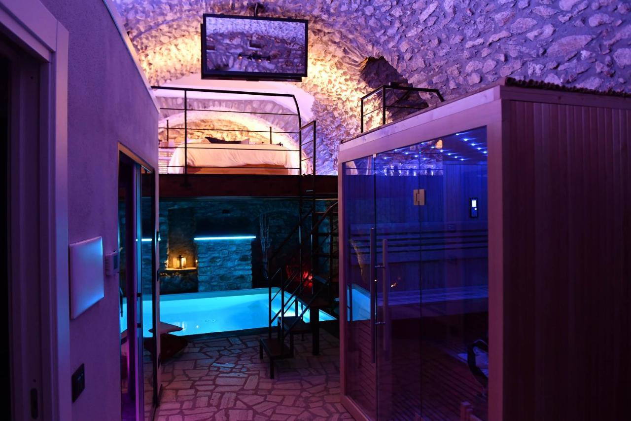 Vicolo72 Hotel Calitri Ngoại thất bức ảnh