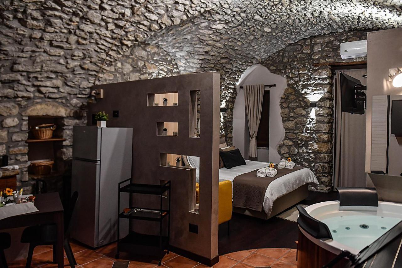 Vicolo72 Hotel Calitri Ngoại thất bức ảnh